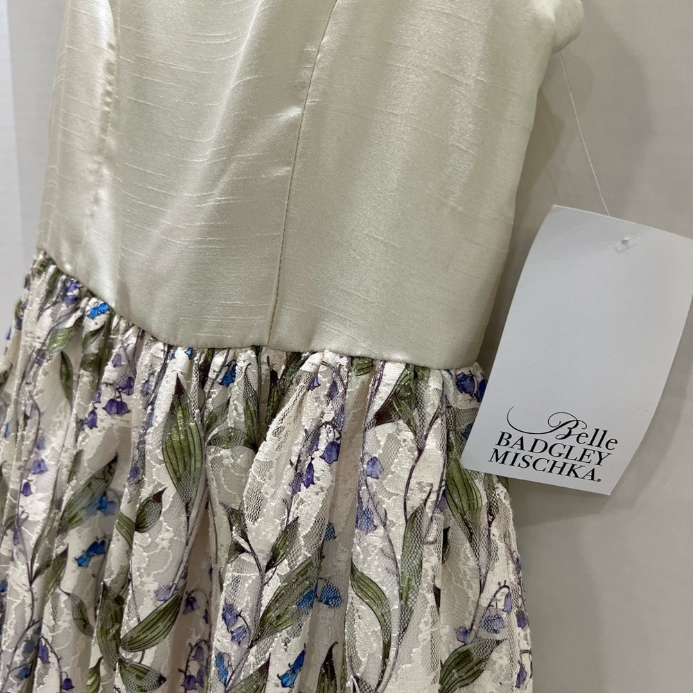 Badgley Mischka Kids Dress in Cream and Blue Floral - Picture 7 of 12